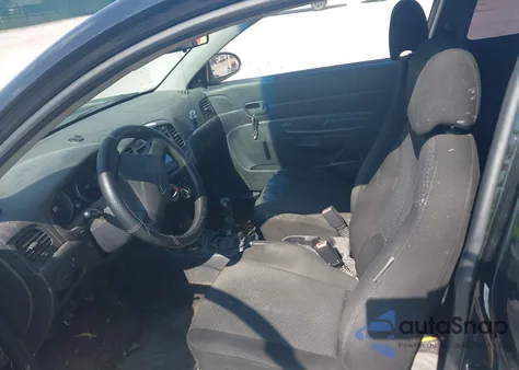 2008 Hyundai Accent Gs z USA, uszkodzony, nr VIN KMHCM36CX8U066480